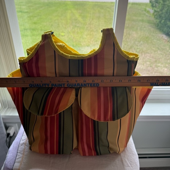 Colorful Striped Utility Tote with Pockets ideal for Gardening tools or crafts - Picture 2 of 13